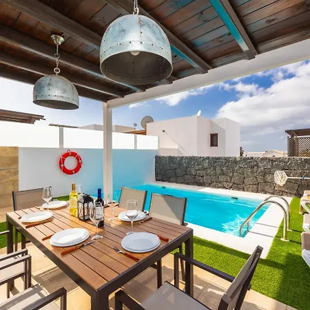 Jordi Villa Playa Blanca (Lanzarote)